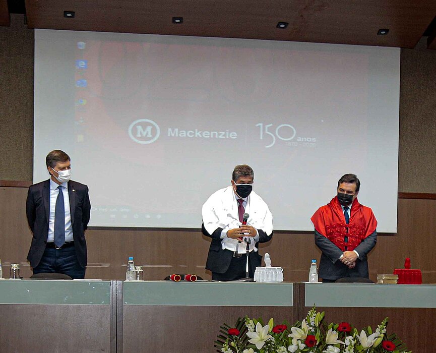 Autoridades presentes no evento