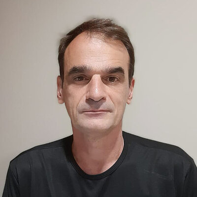 Prof. Dr. Renato Vizioli Prof. Dr. Renato Vizioli