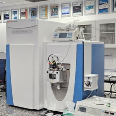 Mass Spectrometer - MALDI