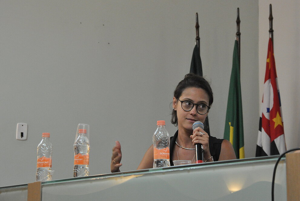 Diana Santos.
