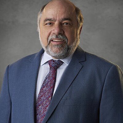 Ernesto de Jesus Herrera Ernesto de Jesus Herrera