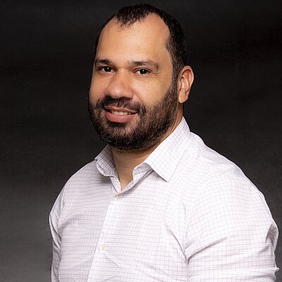 Prof. Dr. Edgard Antonio Ferreira Prof. Dr. Edgard Antonio Ferreira