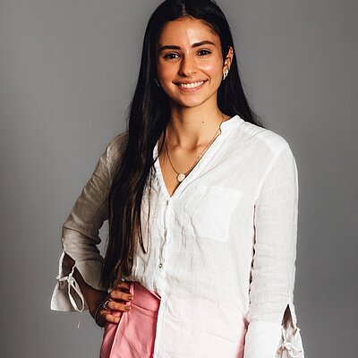 Maria Luiza Bragança Devesa Maria Luiza Bragança Devesa