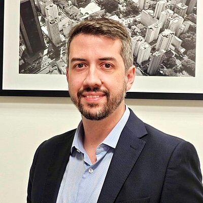 Prof. Vinicius Gomes de Lima 