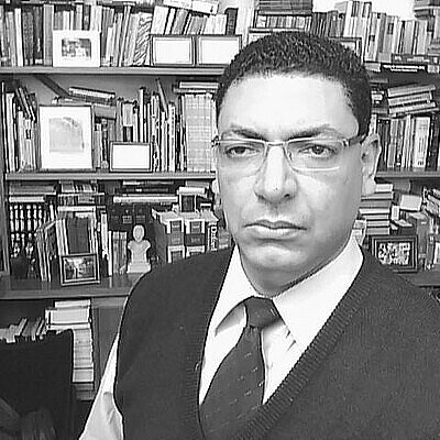 Prof. Ms. João Luis Macedo dos Santos 