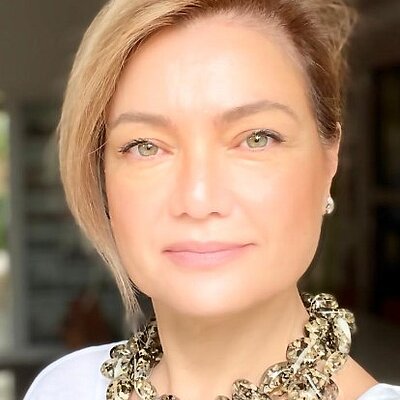 Professora Miriam Oliveira Ribeiro
