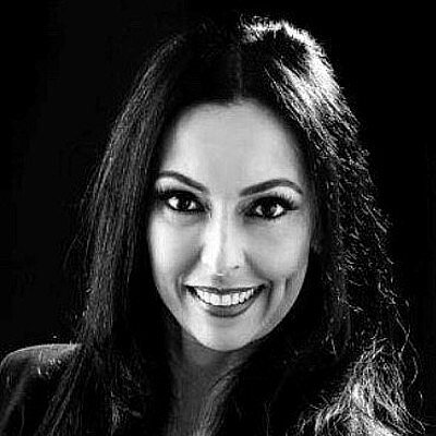 Profa. Dra. Renata Domingues Balbino M. Soares