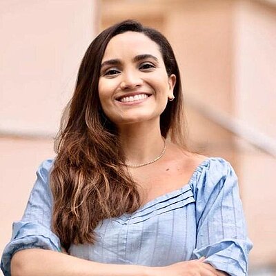 Profa. Dra. Lícia Christynne Ribeiro Porfirio