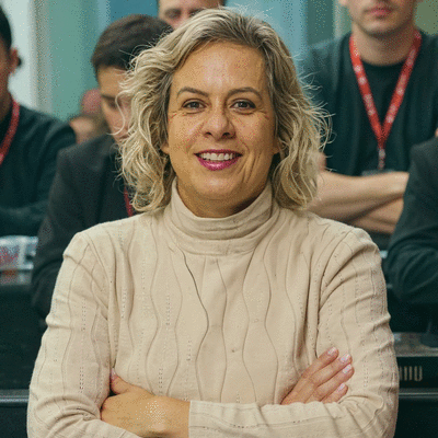 Professora Adiliana dos Santos Perez