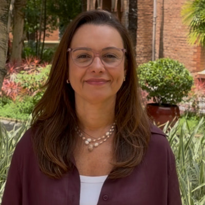 Profª Drª Márcia de Oliveira Regis Profª Drª Márcia de Oliveira Regis