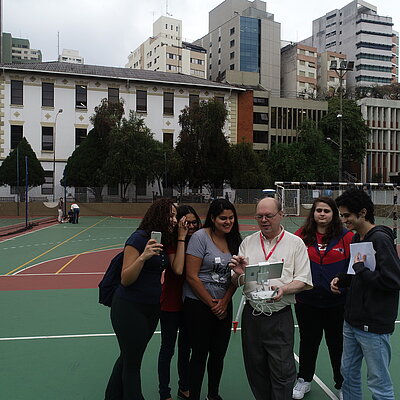 Projeto Integrador – Mapeamento com drones e GNSS - Prof. Sergio e alunos da Eng. Civil