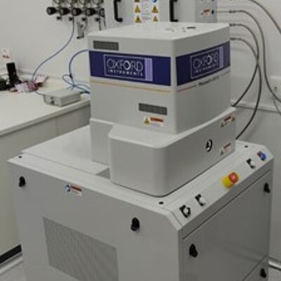 Reactive ion corrosion (RIE) – Plasma Pro NGP80 – Oxford Instruments - Fapesp 2012/50259-8