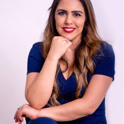 Professora Andréia Martins Cristóvão