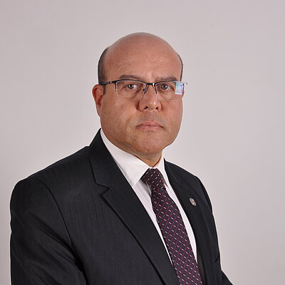Prof: Ms. Sérgio de Souza Zocratto Prof: Ms. Sérgio de Souza Zocratto