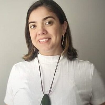 Dra. Andreia Bonoto 