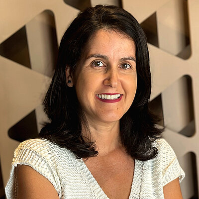 Profª. Drª. Ana Grasielle Dionísio Corrêa
