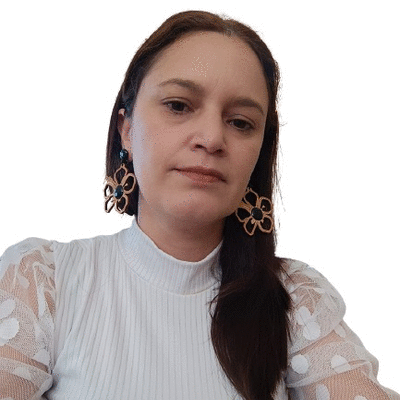 Professora Andréia Cristina dos Santos Gusmão 