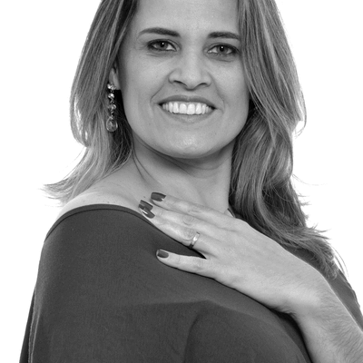 Professora Marineide de Oliveira Aranha Neto