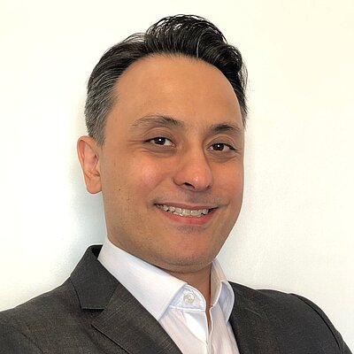 Prof. Dr. Roberto Gondo Macedo 