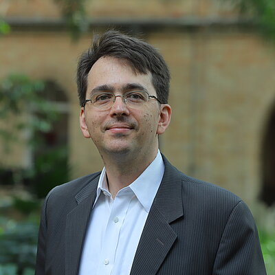 Prof: Dr. Luiz Guilherme Pennacchi Dellore 
