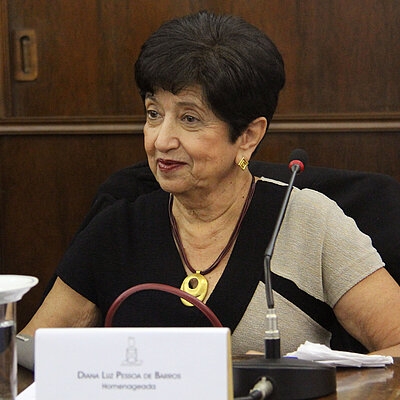 Diana Luz Pessoa de Barros Diana Luz Pessoa de Barros