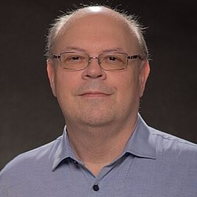 Prof. Dr. Sergio Vicente Denser Pamboukian Prof. Dr. Sergio Vicente Denser Pamboukian