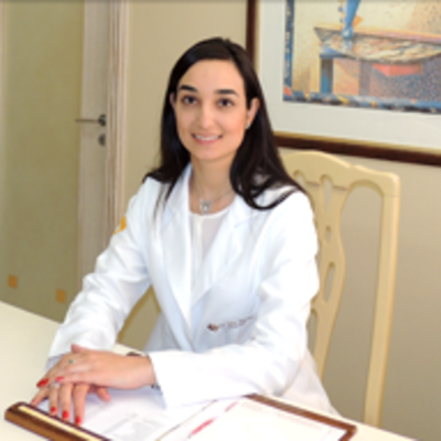 Elisa Beatriz Dalledone Siqueira
