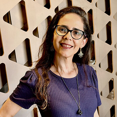 Profª. Drª. Pollyana C. S. Notargiacomo