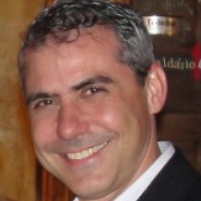 Professor Leandro Zerbinatti