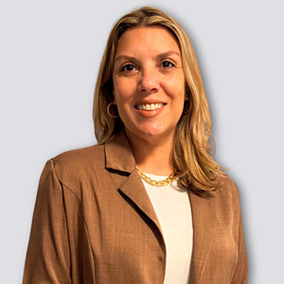 Prof.ª Dra. Renata Furlan Viebig 