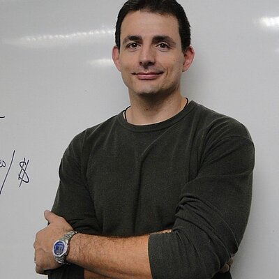 Prof. Esp. Ricardo Andrian Capozzi