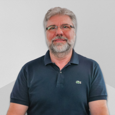 Prof. Dr. Gustavo Augusto Schmidt de Melo Filho