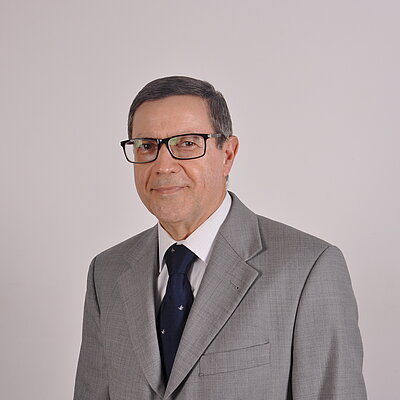 Prof: Dr. Marco Antonio de Barros Prof: Dr. Marco Antonio de Barros