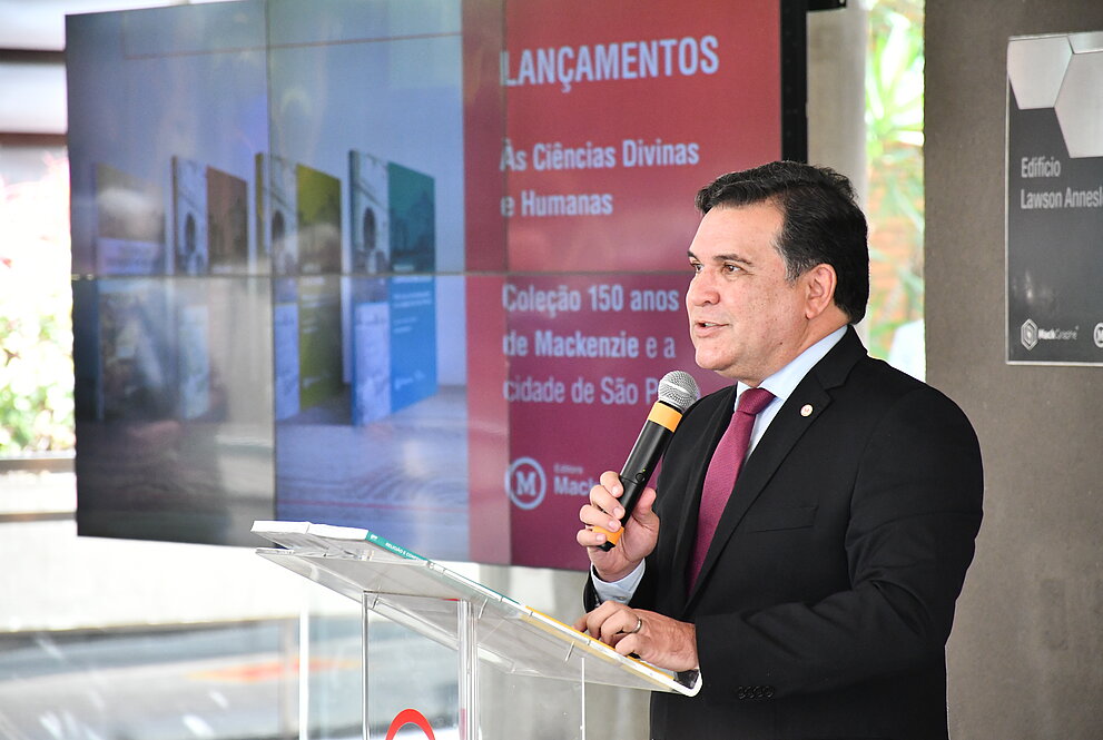 Chanceler do Mackenzie, Reverendo Robinson Grangeiro Monteiro.