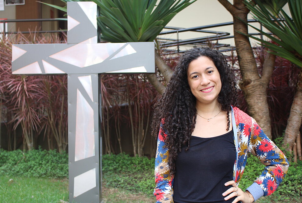 Suzankarlla, estudante que frequenta os grupos da Capelania. 
