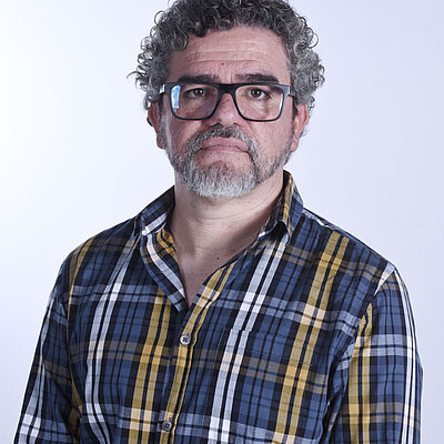 Prof. Dr. Marcelo Moreira Santos Prof. Dr. Marcelo Moreira Santos