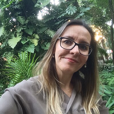 Profa. Ms. Daniele Cristine de Carvalho Joukhadar 
