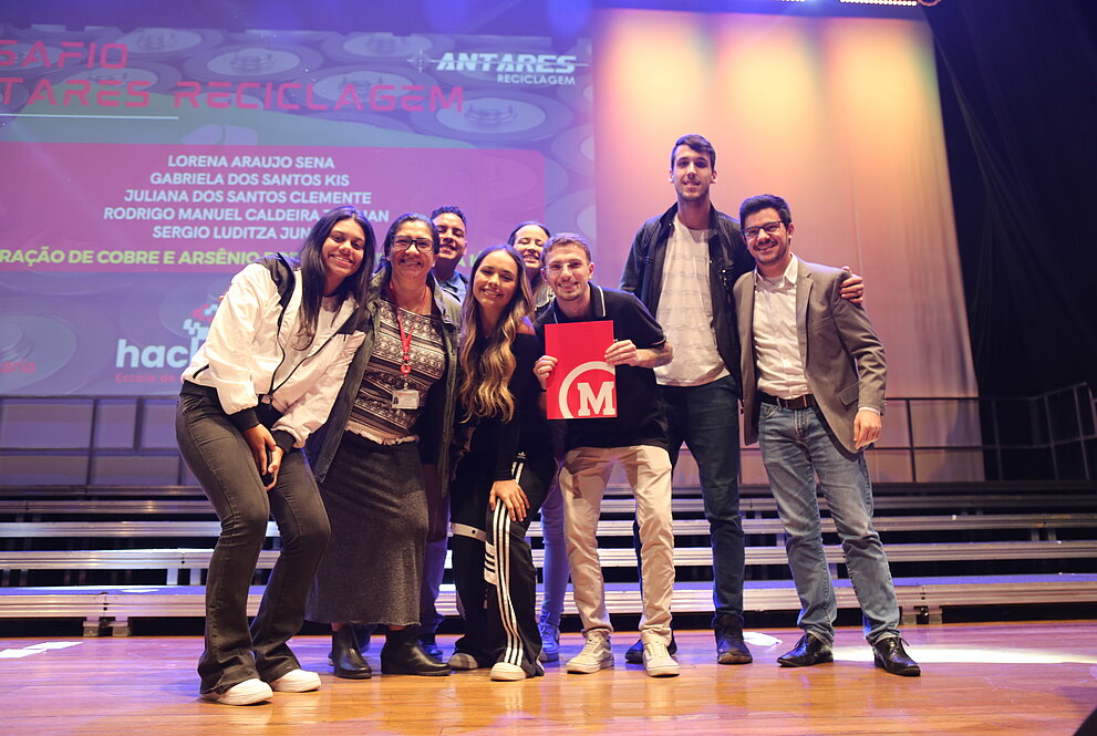 Segunda equipe premiada no evento. 
