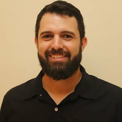 Professor Leandro Sales Esteves