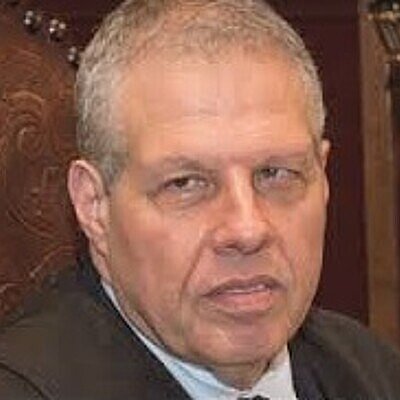 Prof.  Dr. Roberto Nussinkis Mac Cracken 