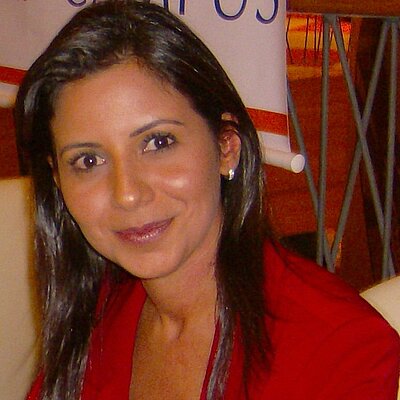 Profa. Dra. Renata da Rocha Profa. Dra. Renata da Rocha