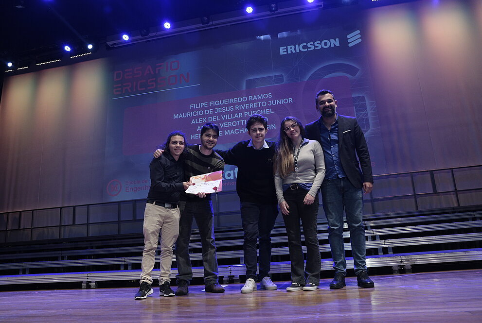 Terceira equipe premiada no evento. 