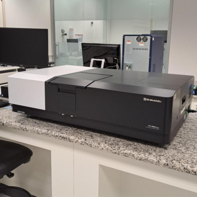 UV-VIS-NIR spectrophotometer
