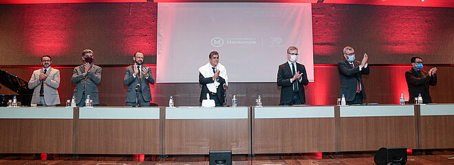 Mesa presente na Colação de Grau. Foto: Dago Nogueira/NTAI. 