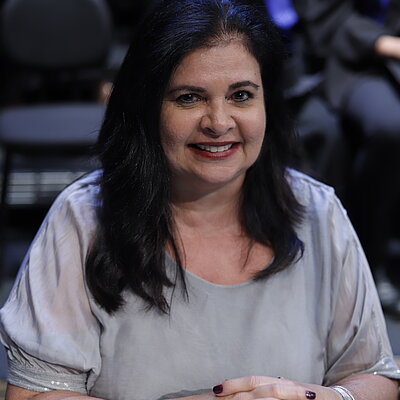 Profª. Drª. Nara Silvia Marcondes Martins Profª. Drª. Nara Silvia Marcondes Martins