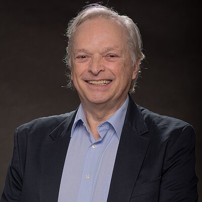 Prof. Dr. Agostinho Celso Pascalicchio