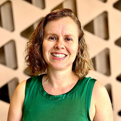Profª. Drª. Carolina Toledo Ferraz