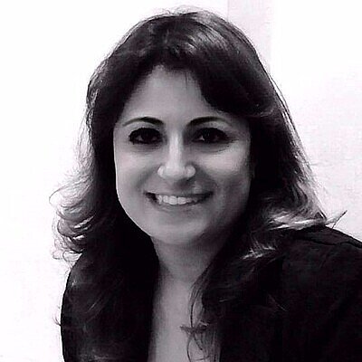 Profa. Dra. Cintia Barudi Lopes